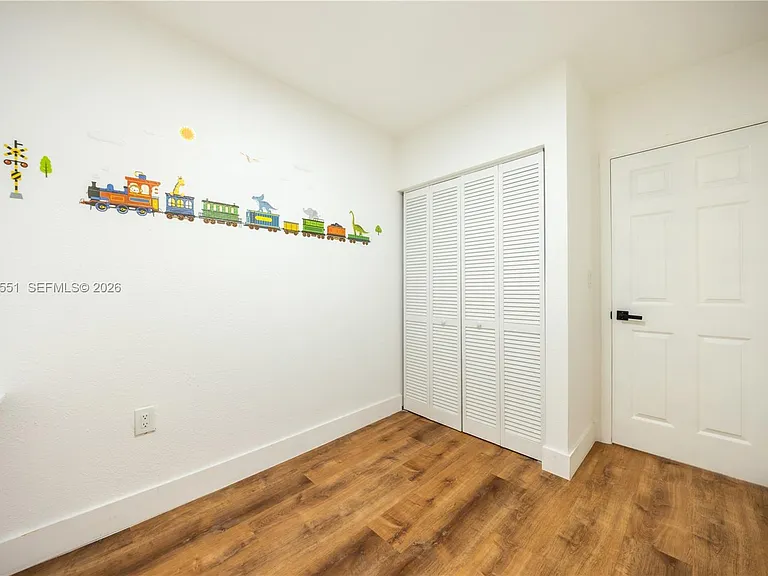 10050 SW 171st St — Photo 18