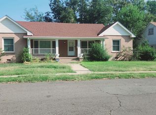 150 Oakwood Ave, Hot Springs, AR 71913