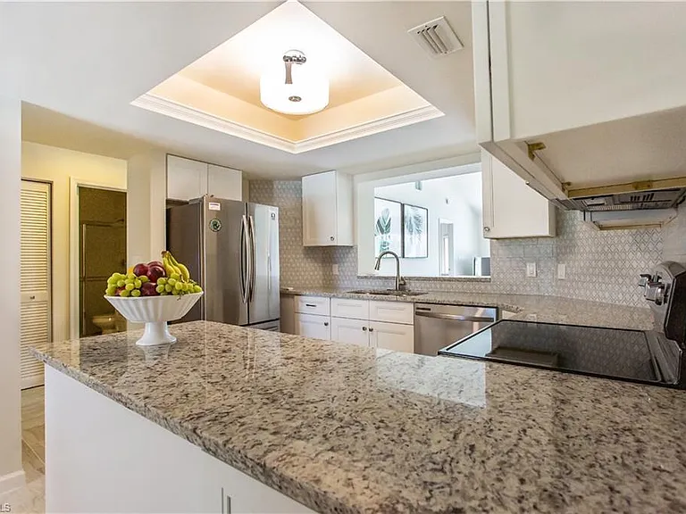 6240 Bellerive Ave #6606 — Photo 7