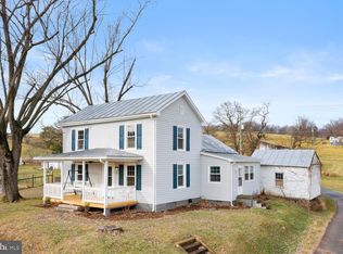 893 Turkey Knob Rd, Quicksburg, VA 22847