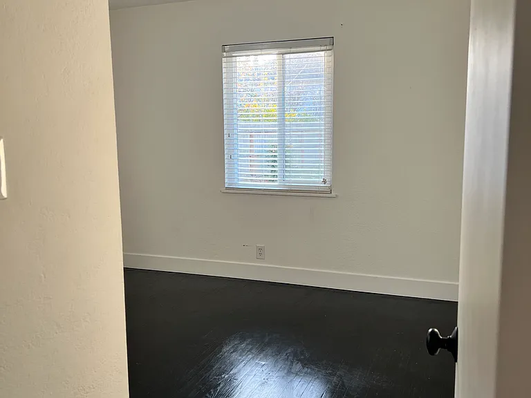1st bedroom