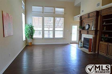 4th image of 223 Barkley Dr