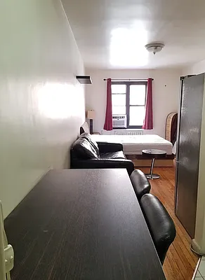 Rented by Triumph Property Group | media 10