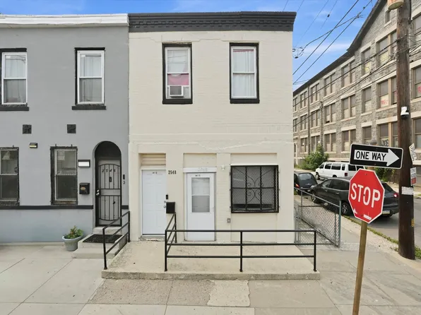 2548 N 27th St, Philadelphia, PA 19132
