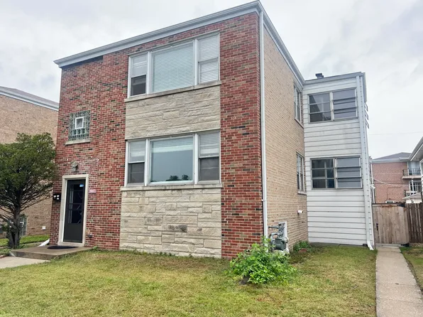 5032 Crain St, Skokie, IL 60077