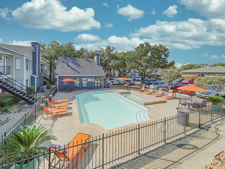 Woodside at Lake Highlands Apartment Rentals - Dallas, TX | Zillow