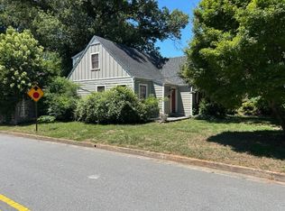 2300 Rosewood Ave, Winston Salem, NC 27103