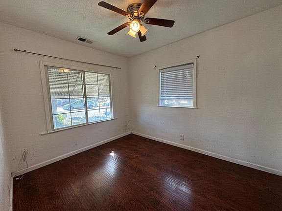 5th image of 130 N 26th St