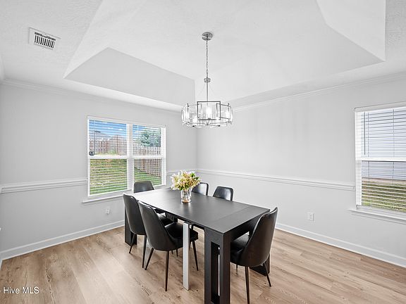4th image of 2051 Boyer Place