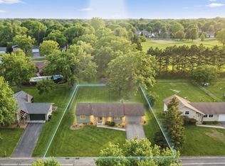 901 E 143rd St, Burnsville, MN 55337