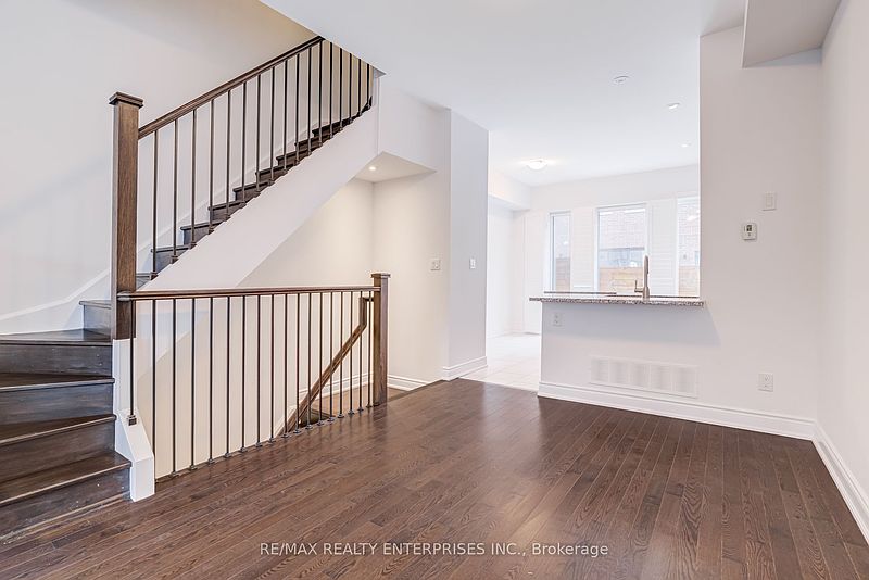 Oakville Townhouse for rent - 3 Bedrooms — photo 10