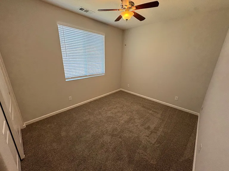 1332 Tuolumne Way — Photo 14
