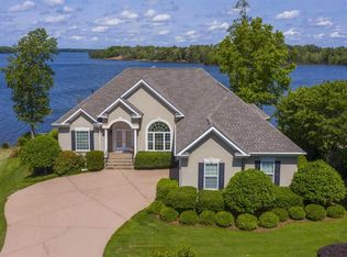 876 Island Point Ln, Chapin, SC 29036