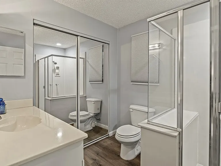 706 Henslee Dr — Photo 15