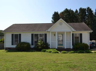 426 Timberview Ln, Simpsonville, SC 29681