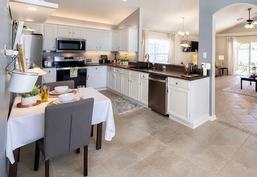 2 bed, 1750 sqft, $2,400 — Photo 4