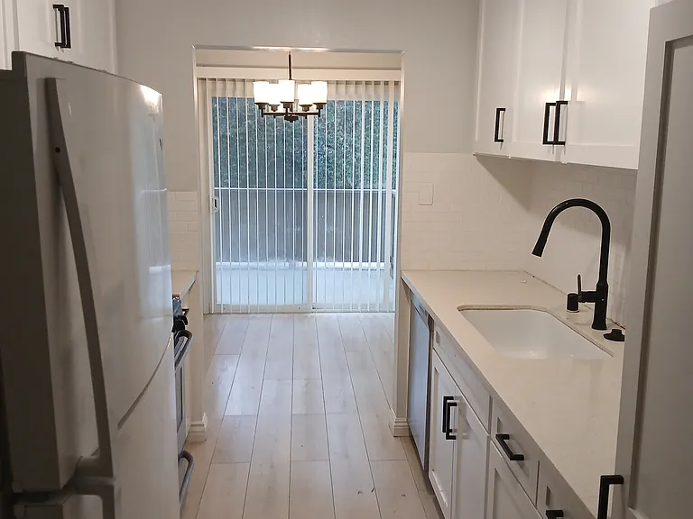 1332 S Diamond Bar Blvd #C — Photo 3