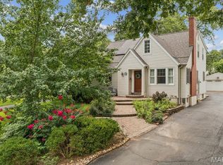 703 Edwin Ave, Saint Louis, MO 63122