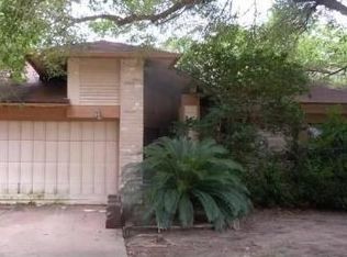 16019 Sierra Grande Dr, Houston, TX 77083