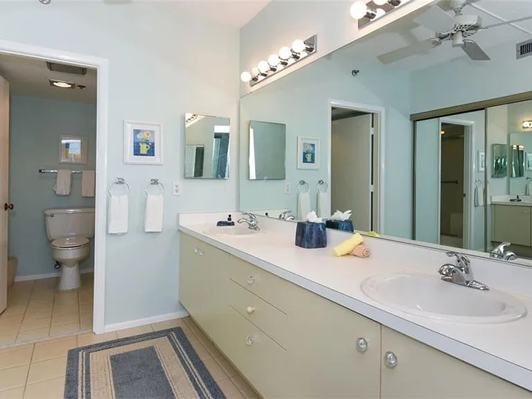 1125 Gulf Of Mexico Dr #403 — Photo 28