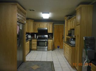 811 Pinon Dr, Hobbs, NM 88240