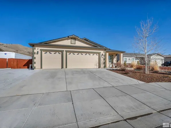 18749 Gray Hills Ct, Reno, NV 89508