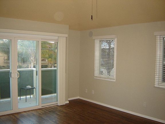 5th image of 298 La Verne Ave