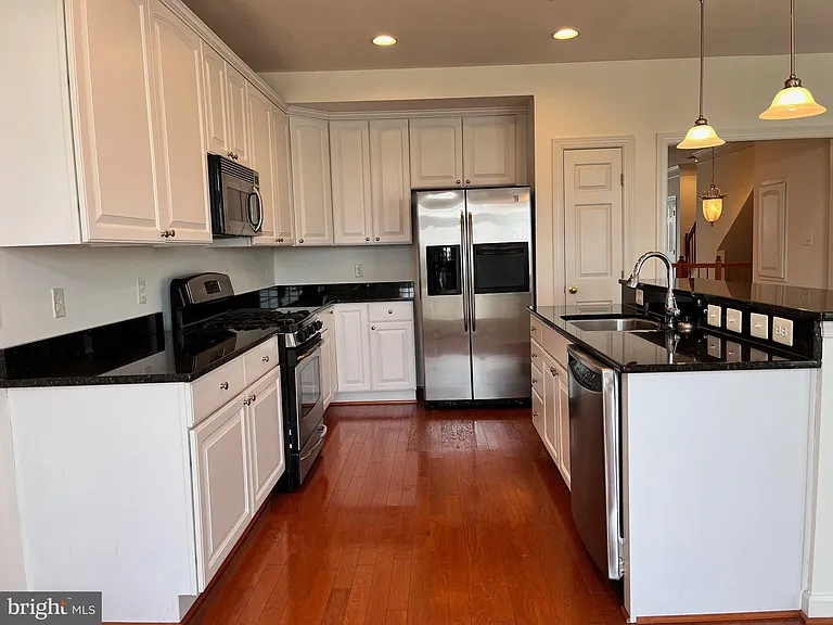 5605 Harrington Falls Ln #F — Photo 16