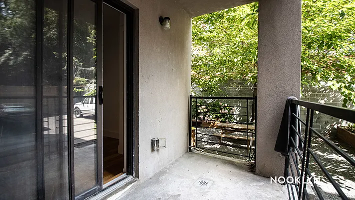 Rented by Nooklyn NYC LLC | media 15