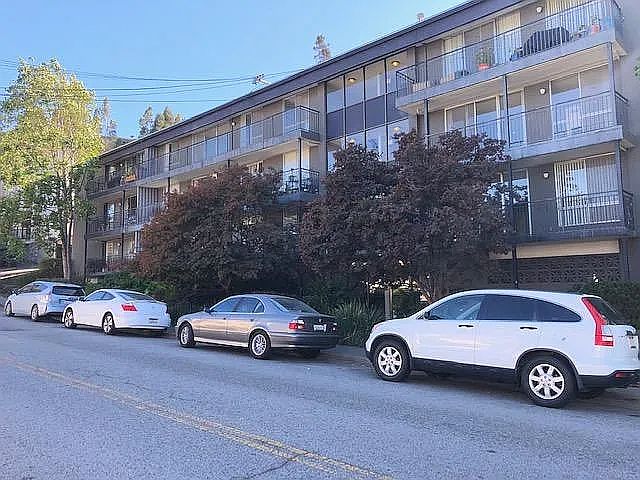 1st image of 2165 Carlmont Dr #102
