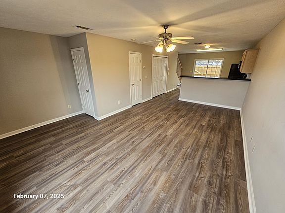 2nd image of 303 Stewarts Landing Cir