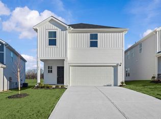 694 Cozy Bluff Rd, Spartanburg, SC 29301