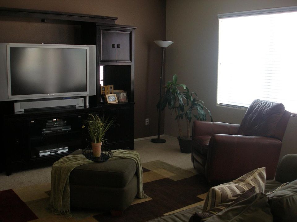2nd image of 15832 W 164TH Lane