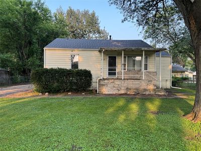 3419 E 37th St, Des Moines, IA, 50317