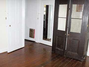 1st image of 914 Dante St APT 2