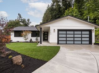 740 Pebble Beach Ct, Lake Oswego, OR 97034