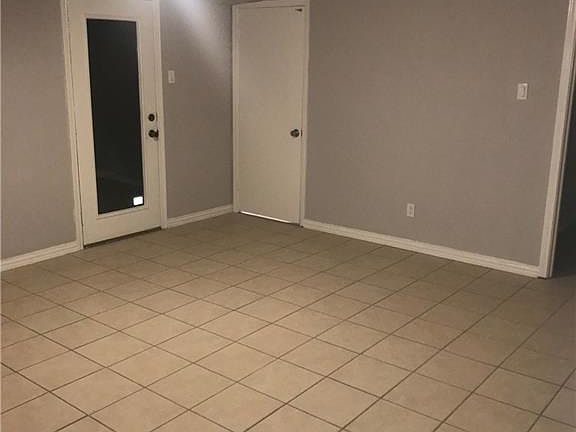 5th image of 1544 Elizabeth Dr