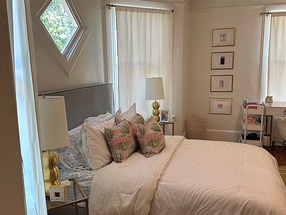 3rd image of 3104 Duncan St APT 1