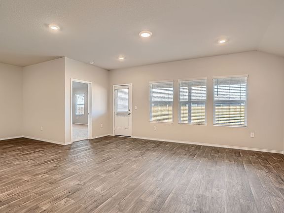 2nd image of 5832 Brocade Dr