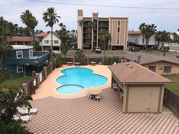 3rd image of 110 E Pompano St #313