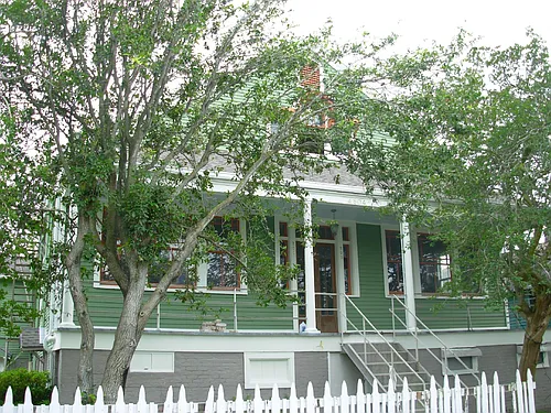 4804 Camp St #103 Photo 1