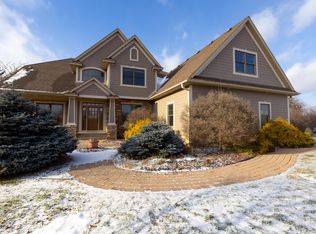 16850 Halsey Ave, Carver, MN 55315