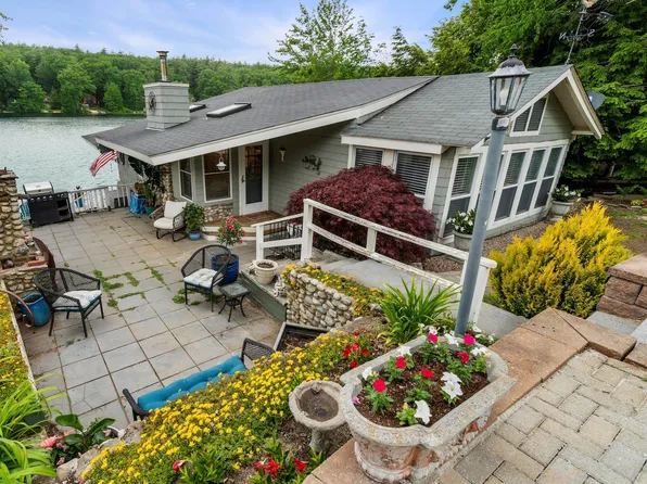 110-1 Silver Lake Road, Hollis, NH 03049