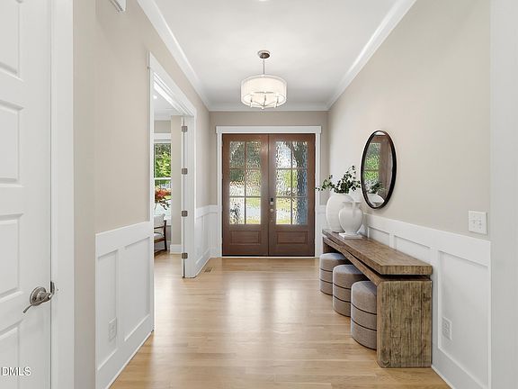 3rd image of 2737 Willow Rock Ln