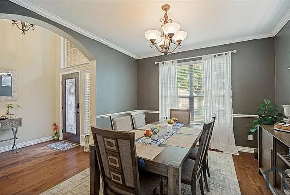 10017 Links Fairway Dr — Photo 2