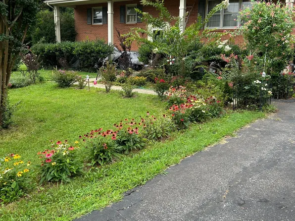 146 Yellowstone Dr, Lynchburg, VA 24502