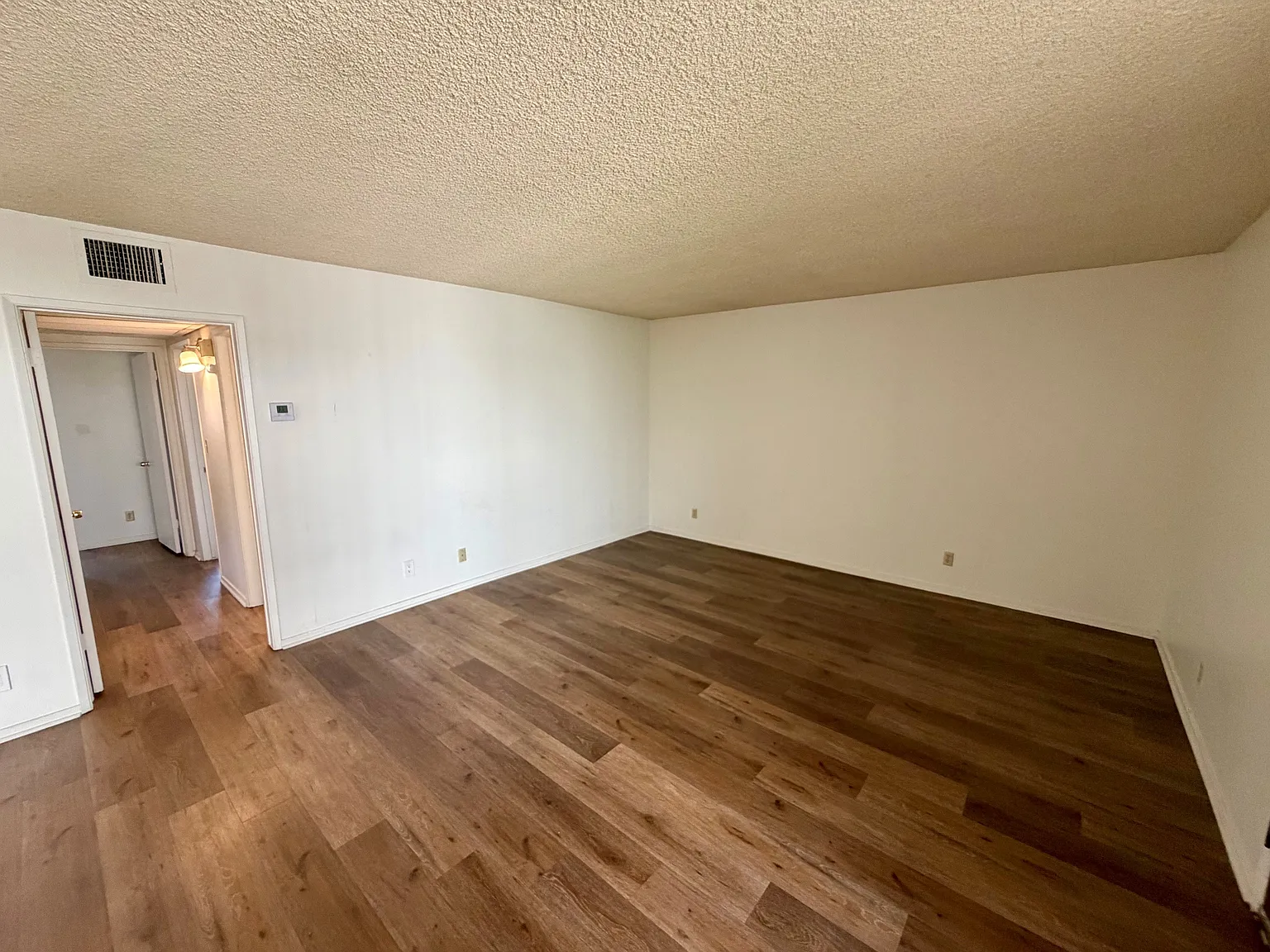 1003 N. Stoneman Avenue (668) - E — Photo 3