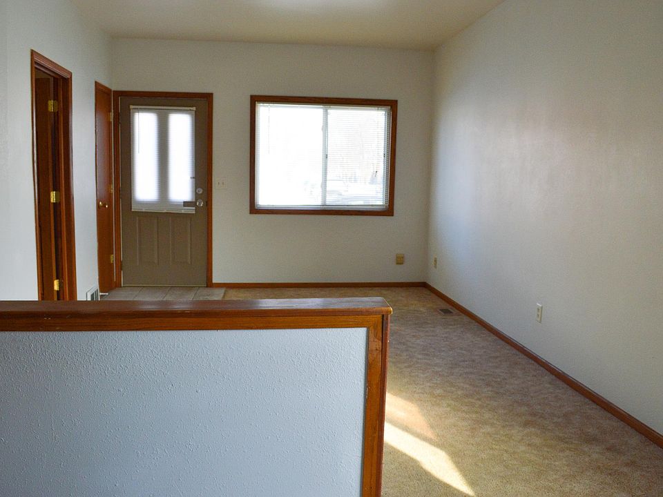 1024 Farnam St, La Crosse, WI 54601 Zillow