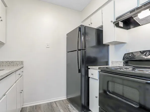 Villa Rosita Apartments