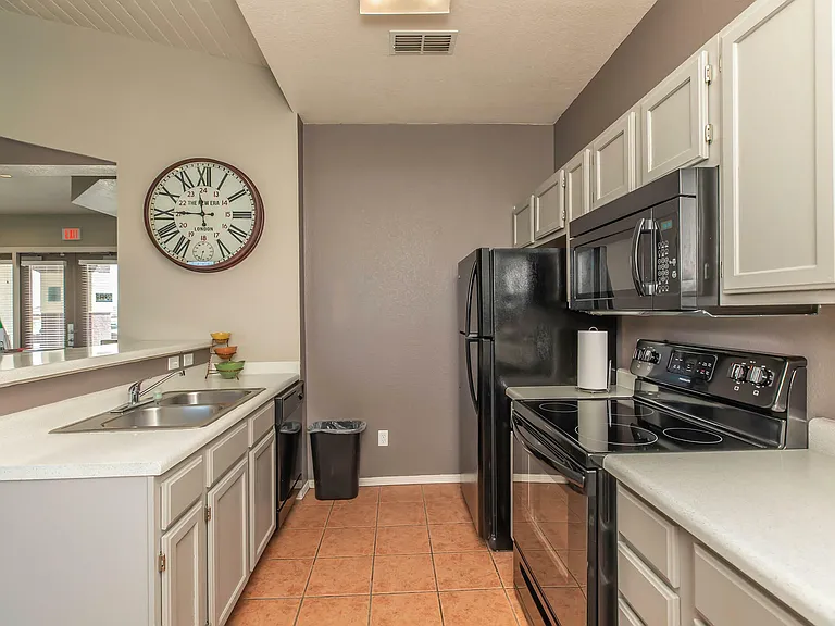 Modern Clubhouse Kitchen